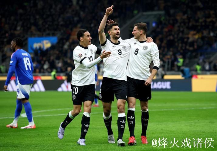 格雷茨卡建功基米希助攻双响 德国2-1逆转意大利占先机 格雷茨卡建功基米希助攻双响 德国2-1逆转意大利占先机